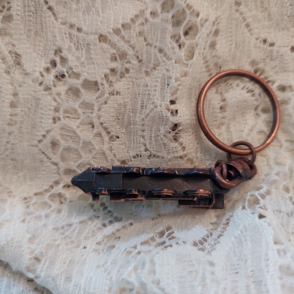 Locomotive Keychain Copper Color Train Engine - Picture 7 of 7